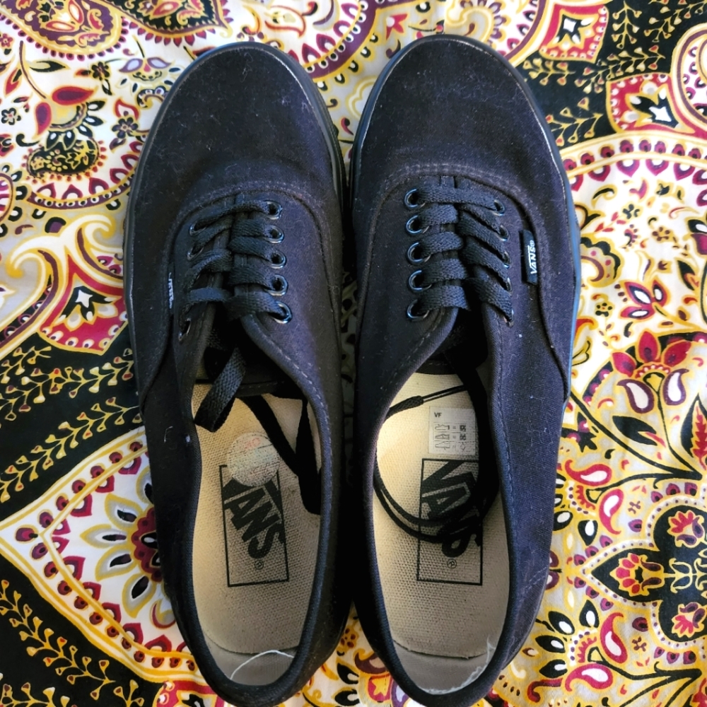 Vans Sneakers (women's 8.5)